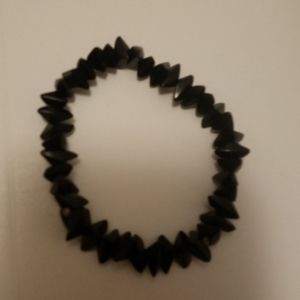 Stretchy bracelet